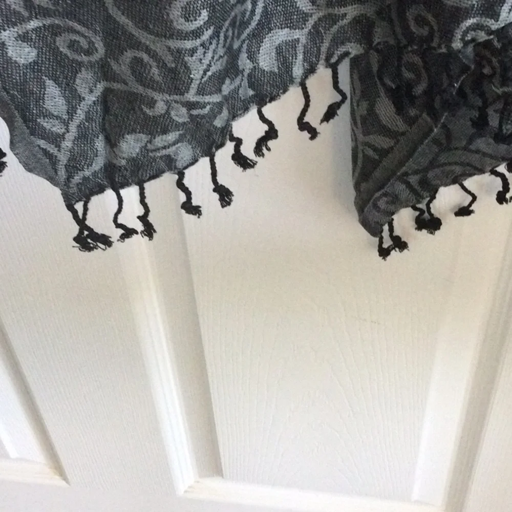 Gold Coast Scarf/Wrap - Picture 4 of 6